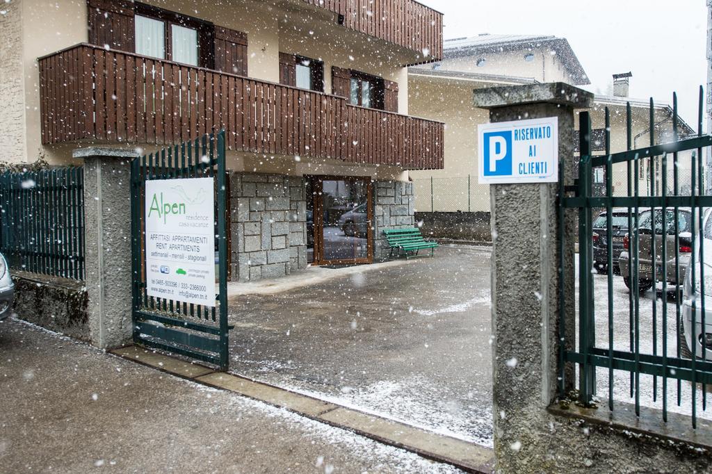 Residence Alpen Casavacanze ピンツォーロ エクステリア 写真