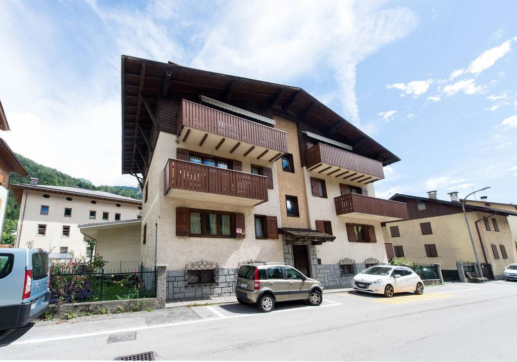 Residence Alpen Casavacanze ピンツォーロ エクステリア 写真